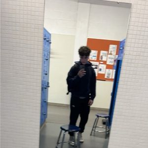 Meet your Posher, Henry